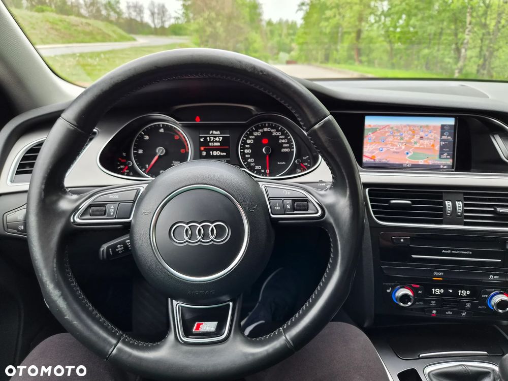 Audi A4 Avant 2.0 TDI DPF S line Sportpaket - 18