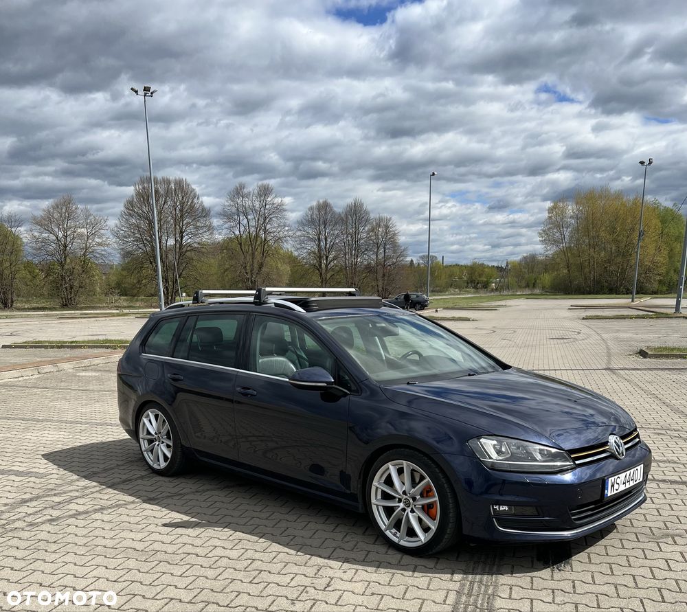 Volkswagen Golf - 2