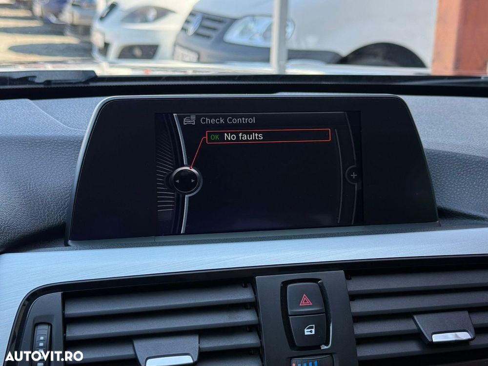 BMW Seria 3 316d Aut. Advantage - 14