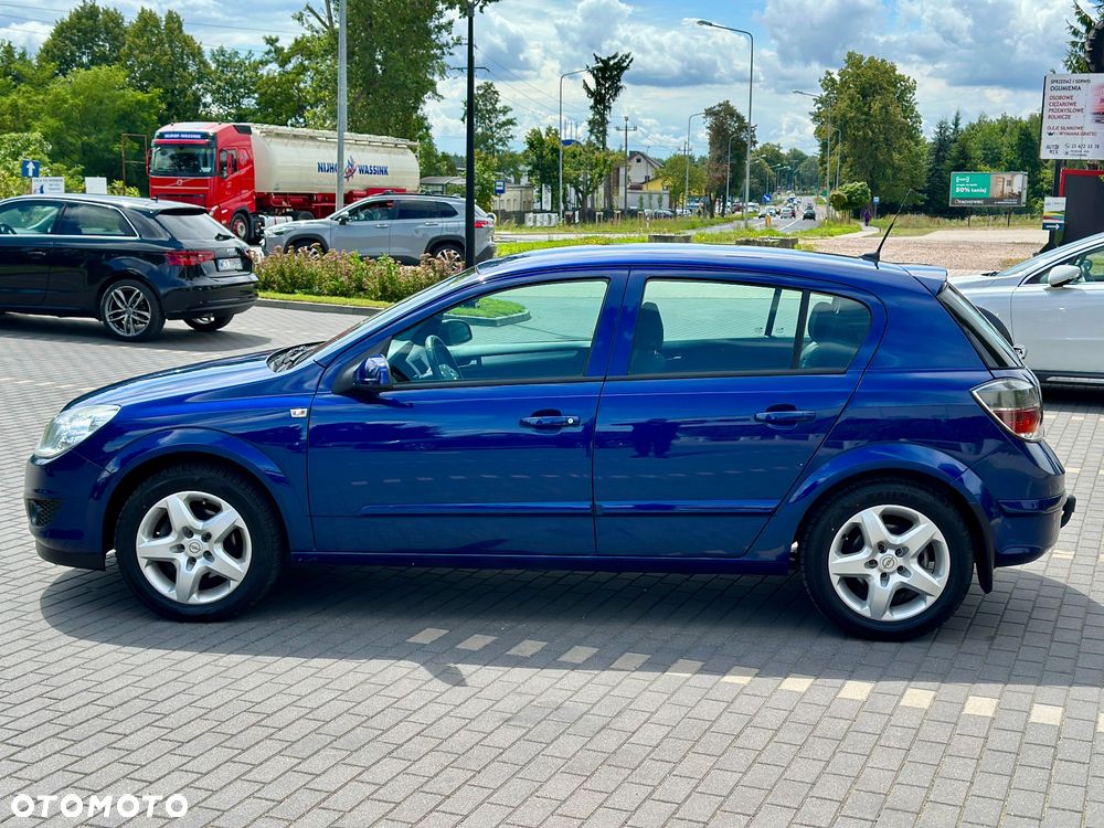 Opel Astra 1.6 NAVI - 7