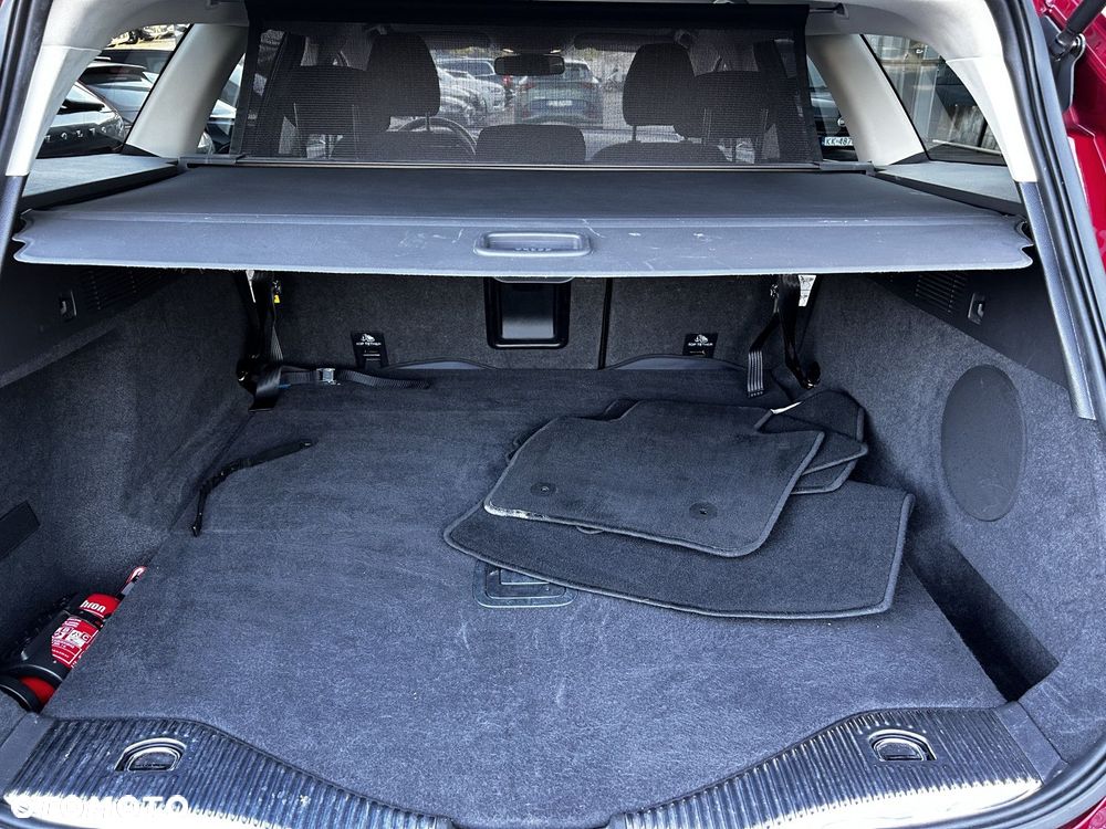Ford Mondeo - 17