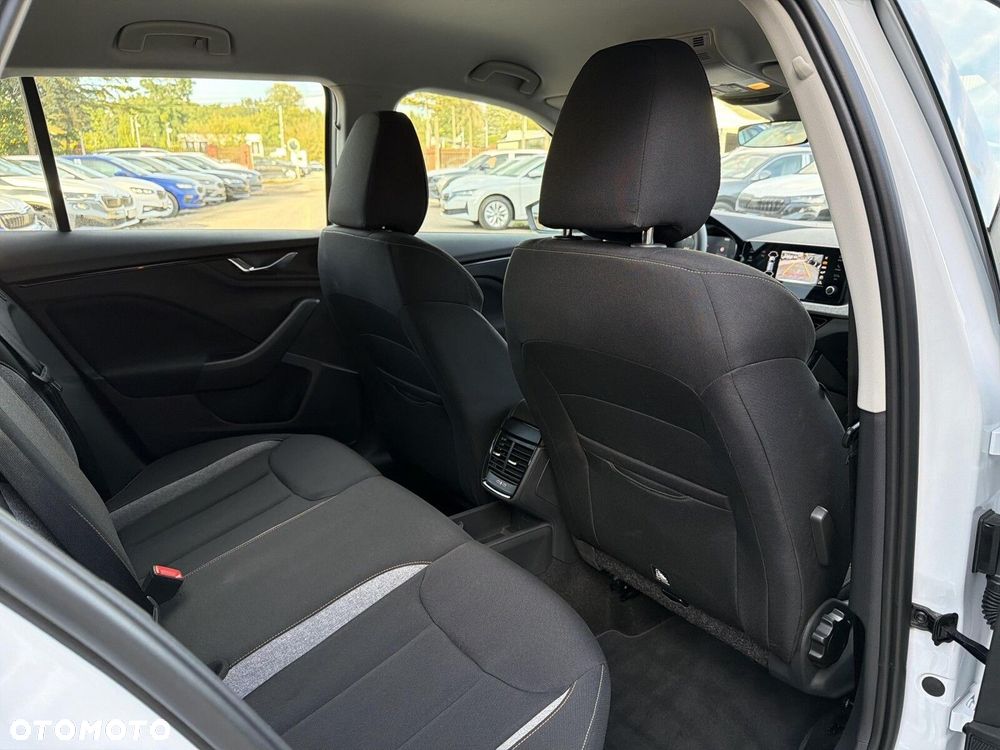 Skoda Kamiq 1.0 TSI Edition 130 DSG - 22