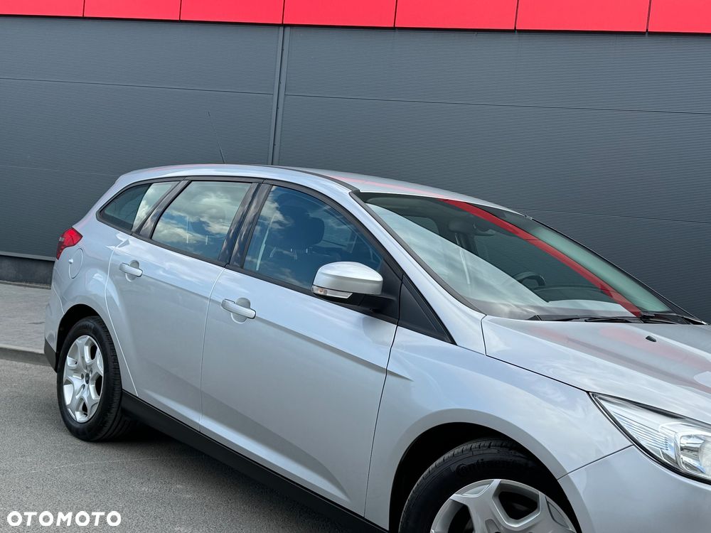 Ford Focus SW 1.5 TDCi Titanium - 14
