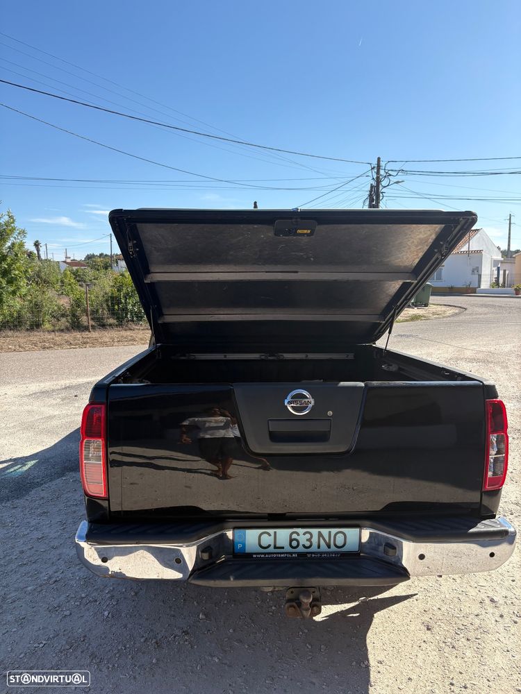 Nissan Navara 2.5 dCi CD LE Hi-Tech AT - 8