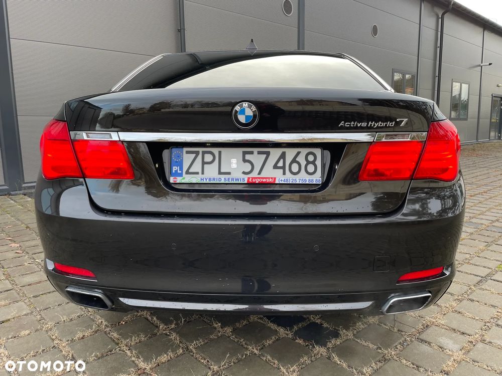 BMW Seria 7 750Li - 29