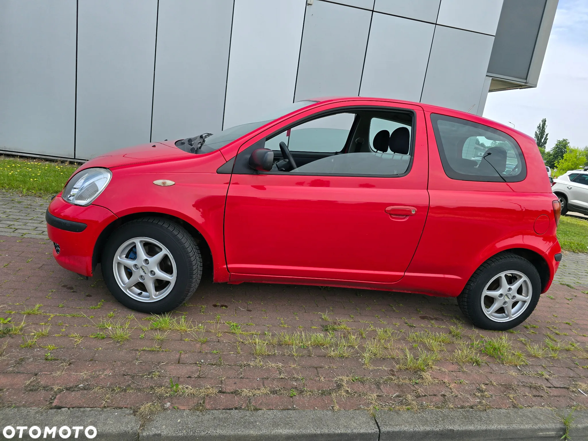 Toyota Yaris 1.0 - 4