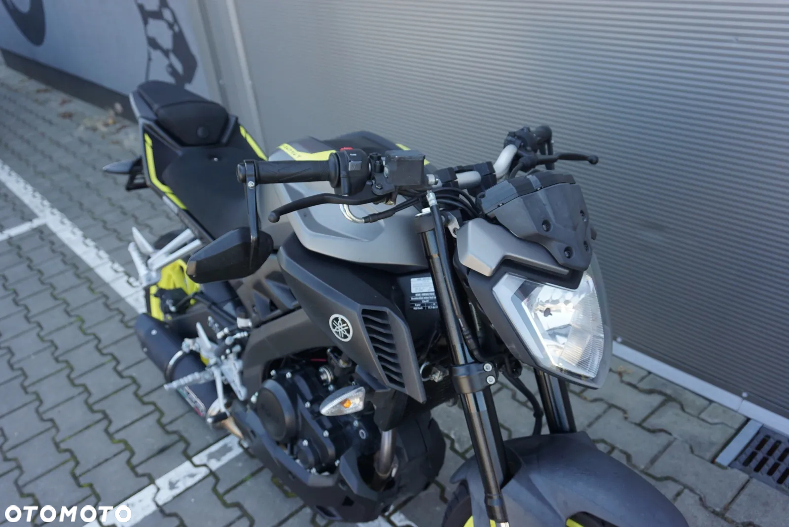 Yamaha MT - 6
