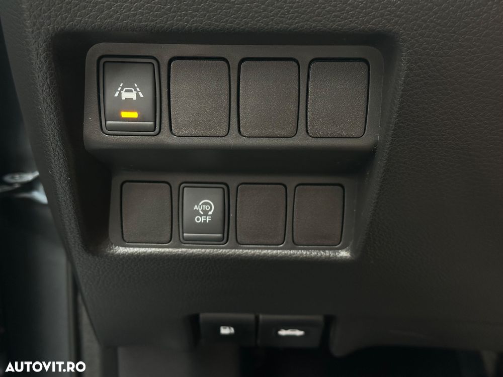 Nissan Qashqai - 32