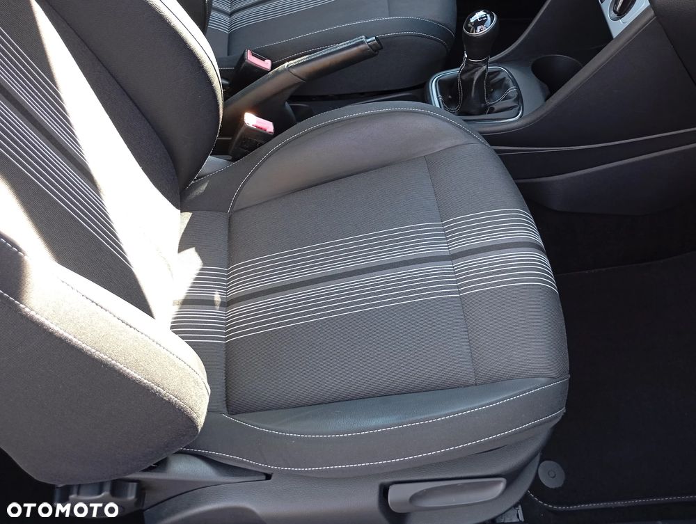 Volkswagen Polo - 21