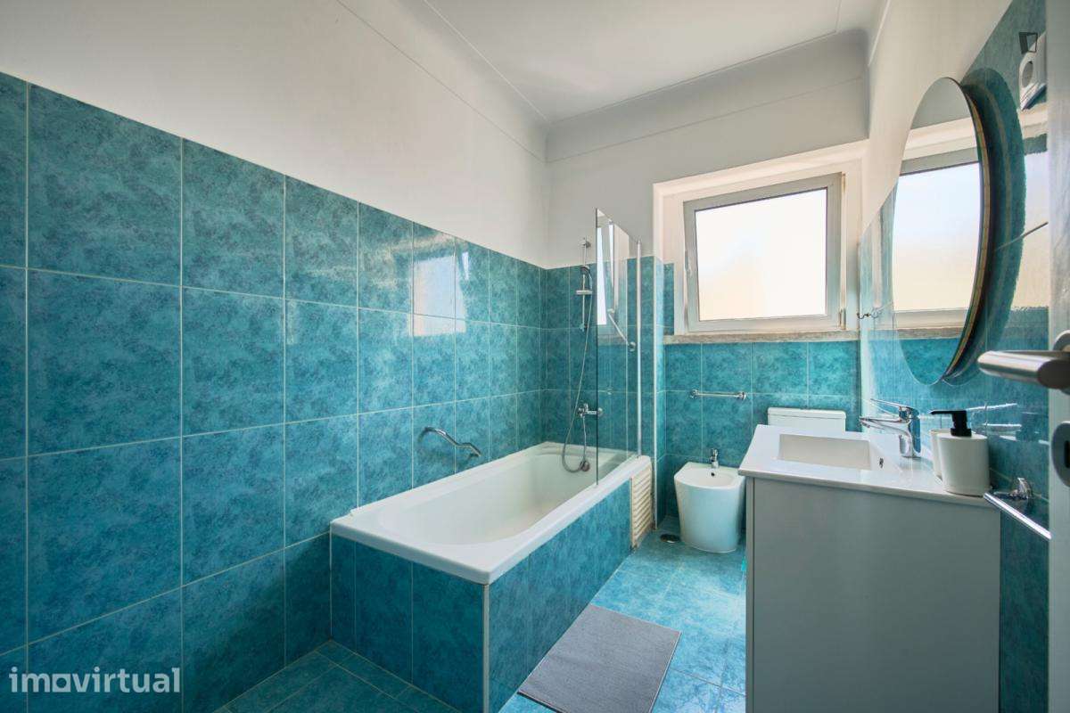 Quarto - localizado em Arroios Lisbon - Grande imagem: 4/24