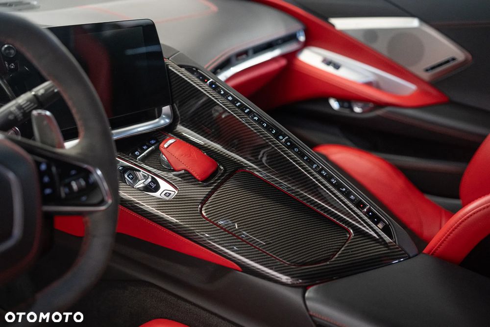 Chevrolet Corvette Stingray 3LT 6.2 V8 Automatik - 10