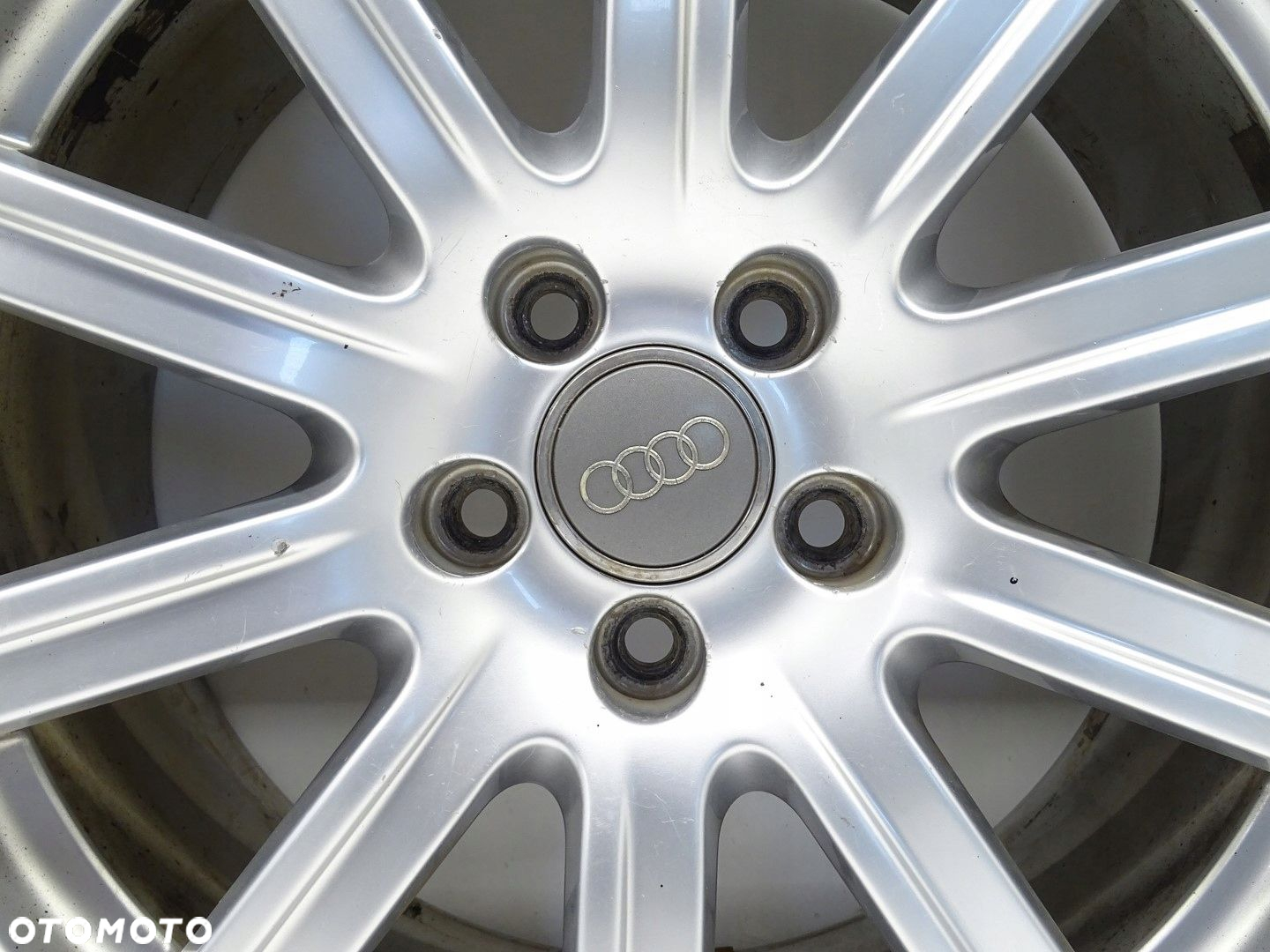 FELGA KOŁO ALUFELGA R18 AUDI A4 B8 A5 8T Q5 8R 5X112 8J ET47 8K0601025CB - 8
