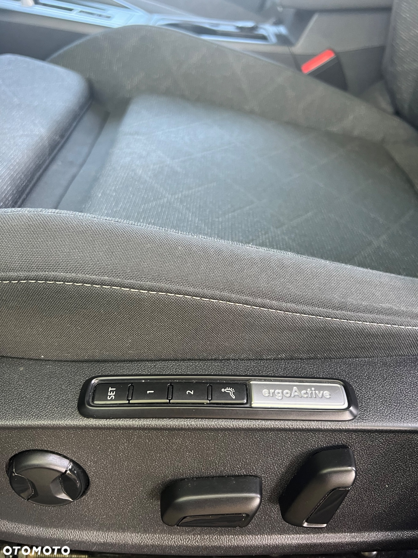 Volkswagen Golf VIII 1.5 eTSI EVO Active DSG - 21