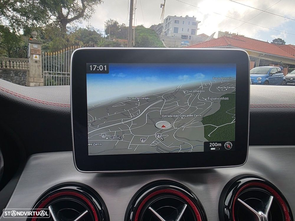 Mercedes-Benz CLA 45 AMG 4Matic 7G-DCT - 20