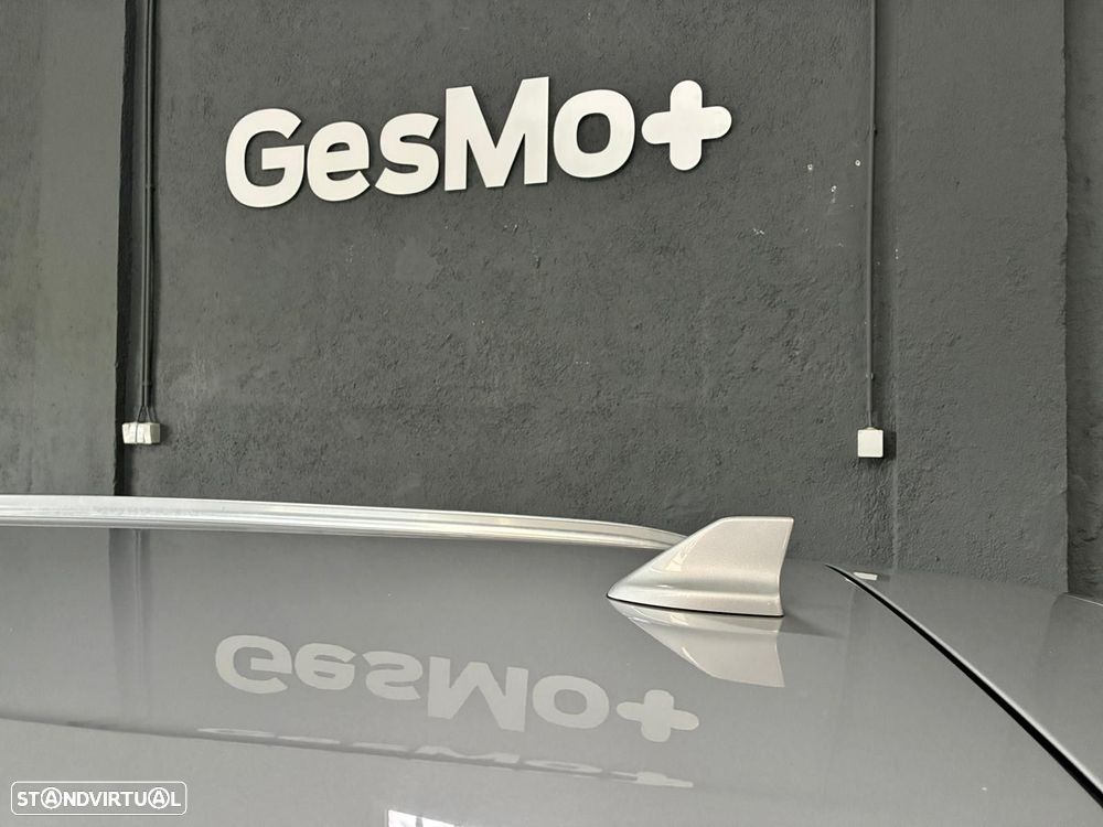 Ford Focus SW 1.5 TDCi EcoBlue Titanium - 8