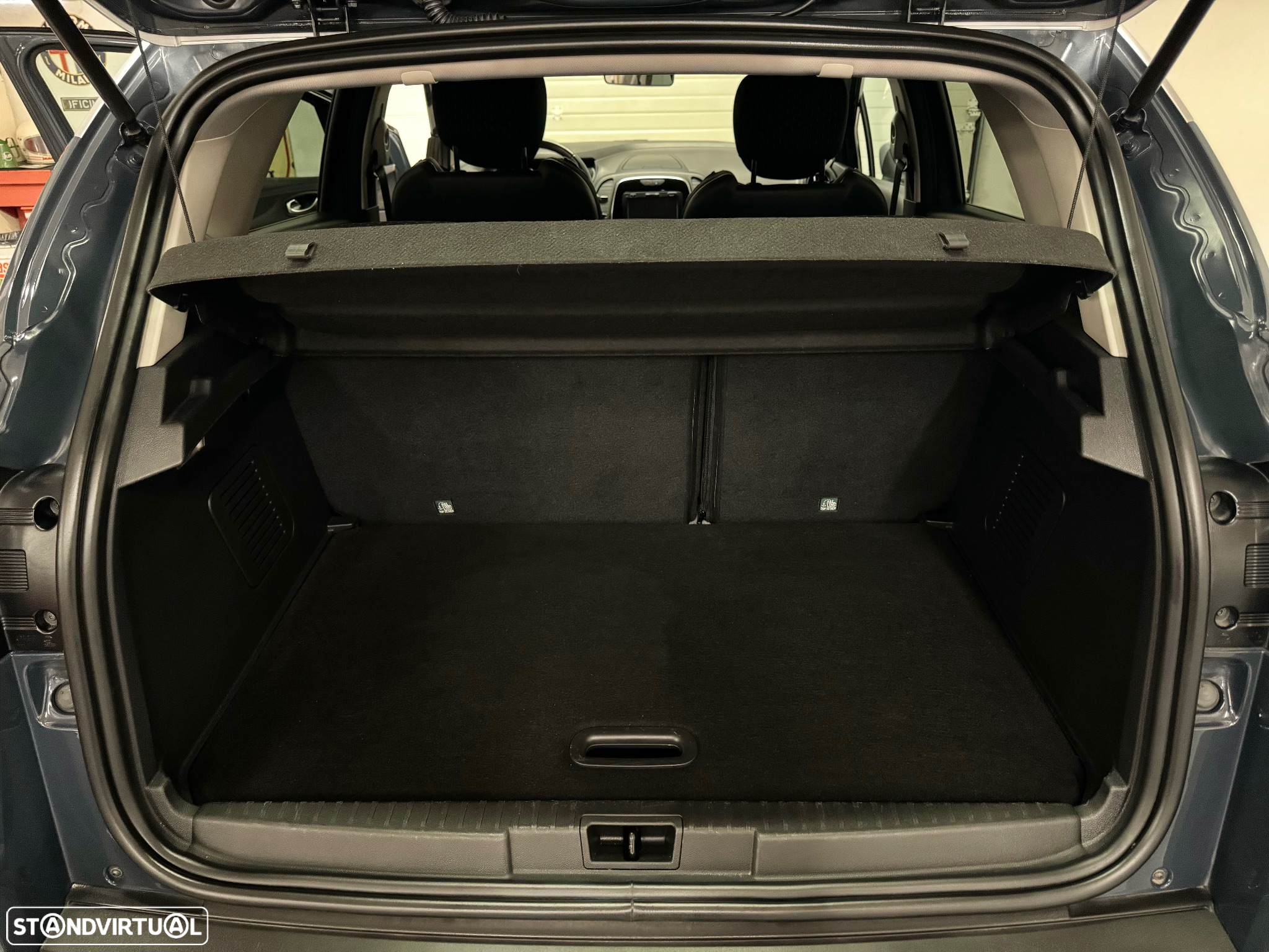 Renault Captur 1.5 dCi Exclusive - 19