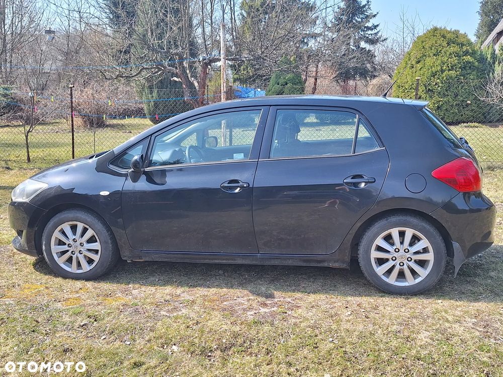 Toyota Auris 2.0 D-4D Sol - 3