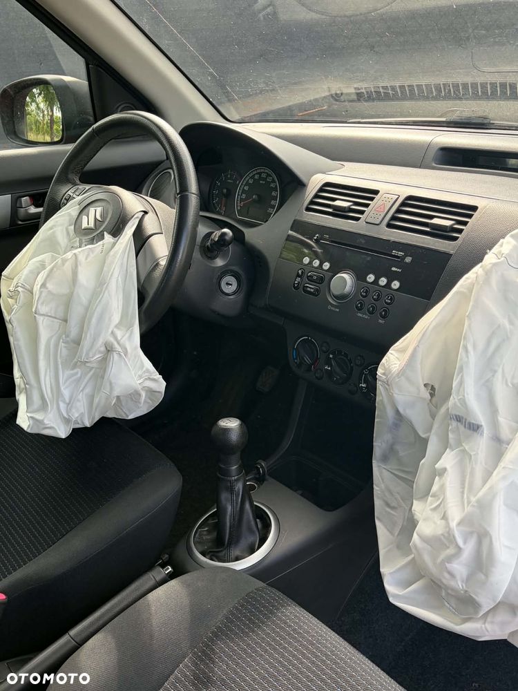 Suzuki Swift 1.3 GLX / Comfort - 16