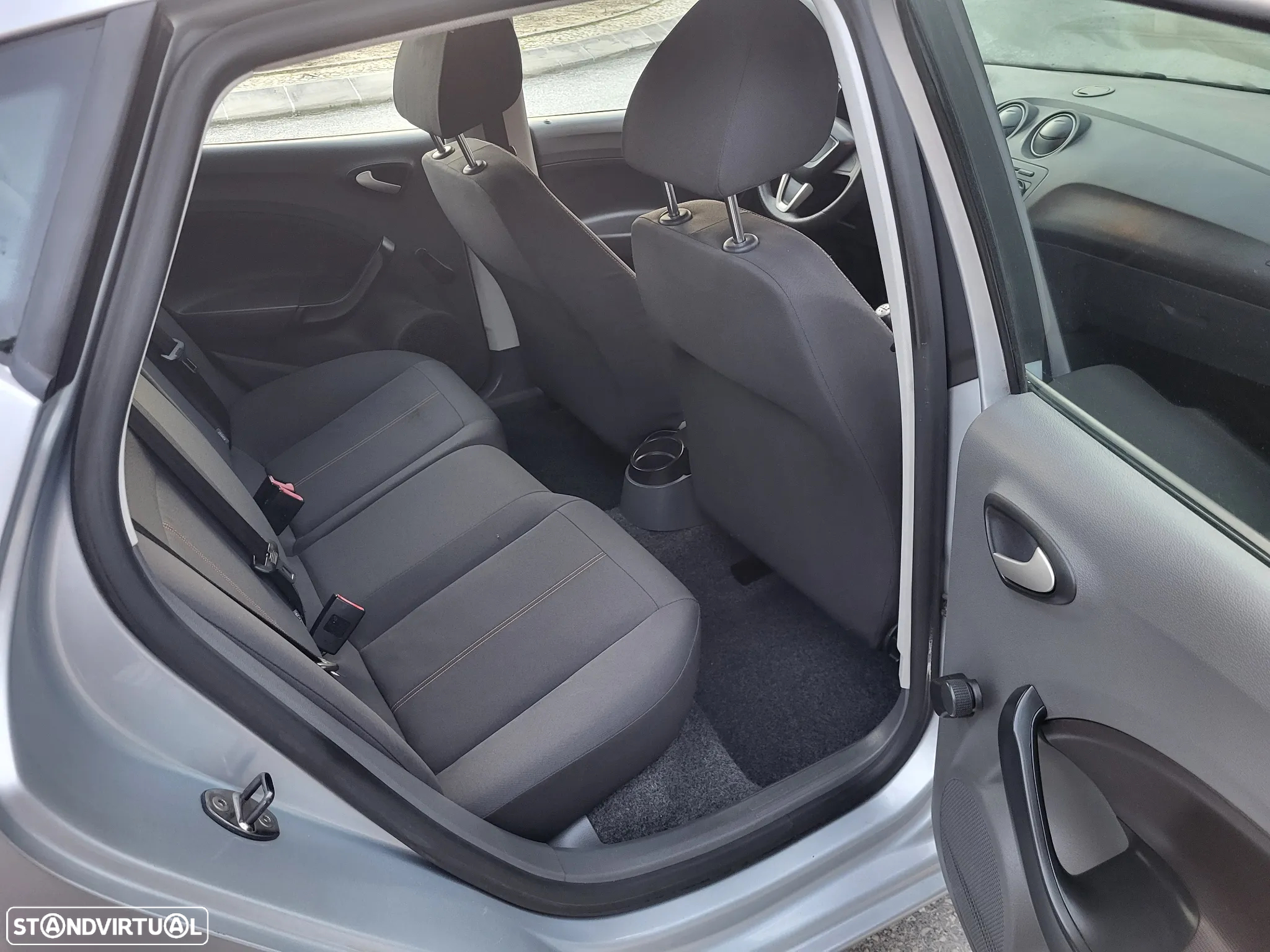 SEAT Ibiza 1.2 12V Reference - 27