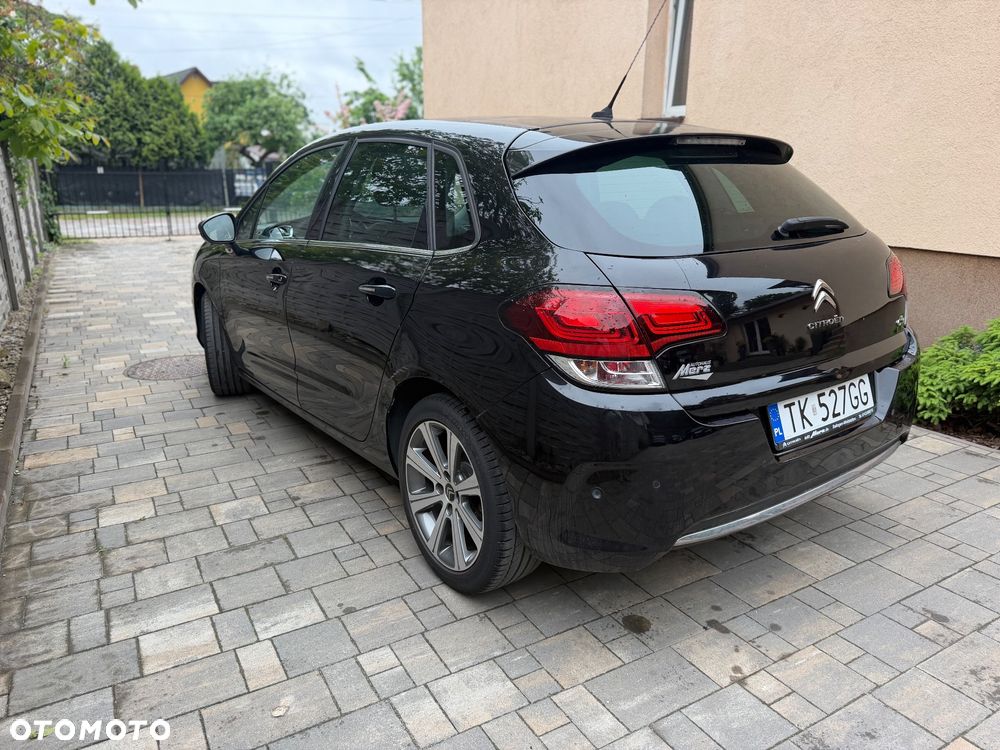 Citroën C4 PureTech 130 Stop&Start SHINE - 17