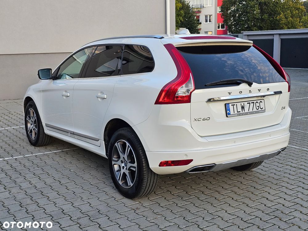 Volvo XC 60 D4 Geartronic Summum - 13