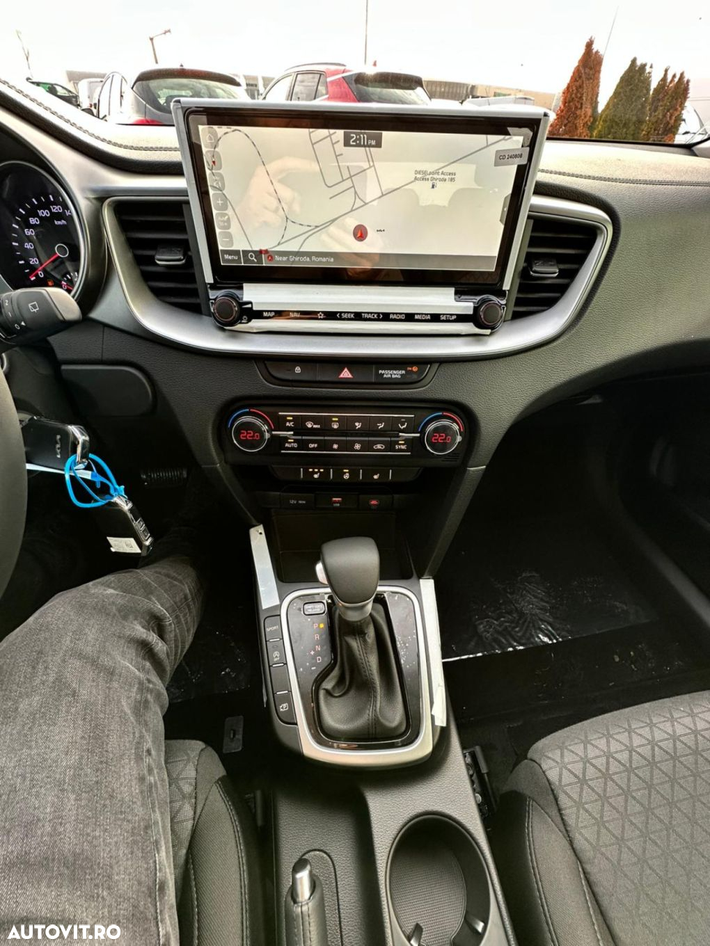 Kia Ceed - 10