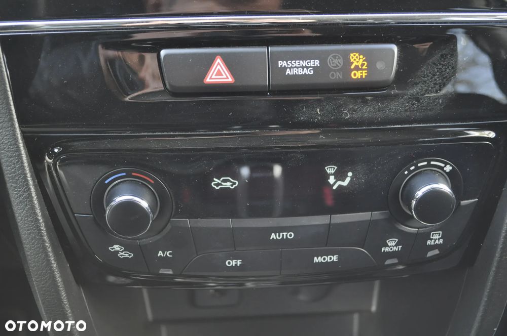 Suzuki Vitara 1.4 Boosterjet SHVS Premium 4WD - 19