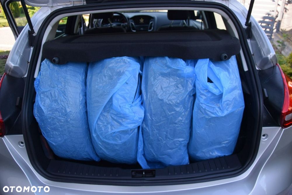 Ford Focus 1.5 EcoBlue STart-Stopp-System TITANIUM - 20