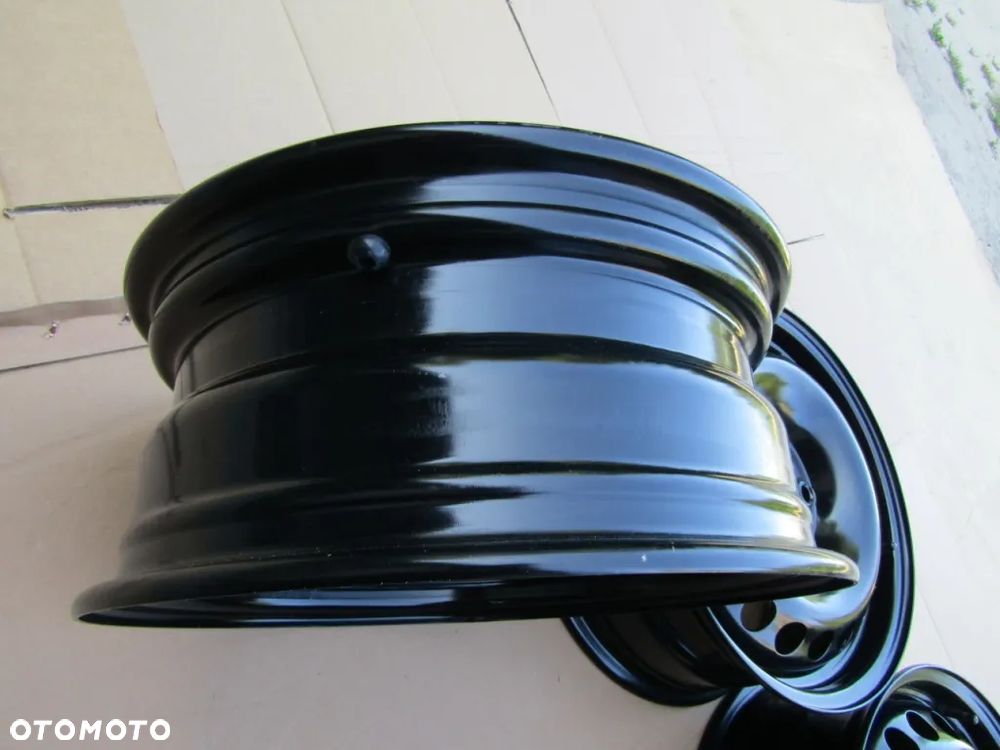 4x NOWE Felgi 16 VW T5 Amaroc Caravelle Multivan Transporter / 6,5j 5x120 ET51 - 15