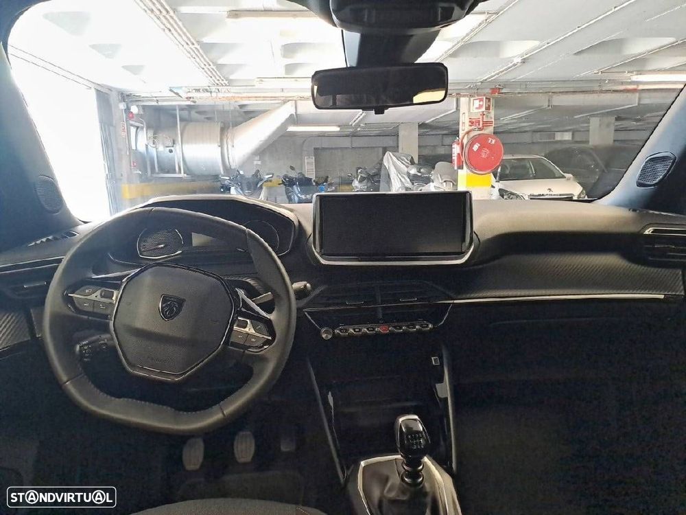Peugeot 2008 1.2 PureTech Style - 8