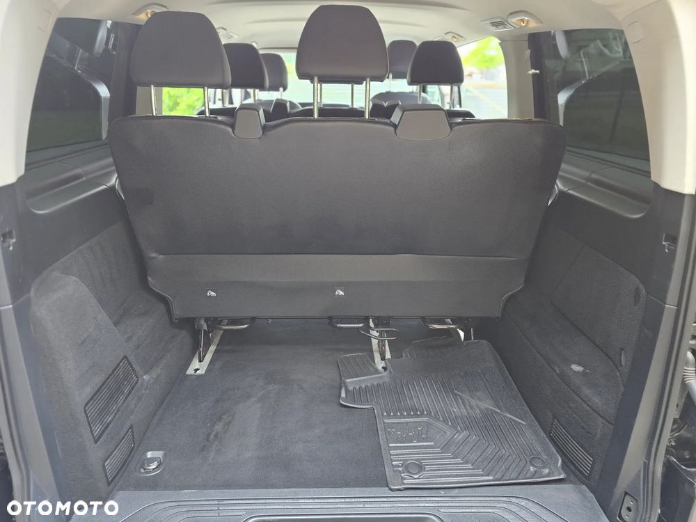 Mercedes-Benz Vito - 10