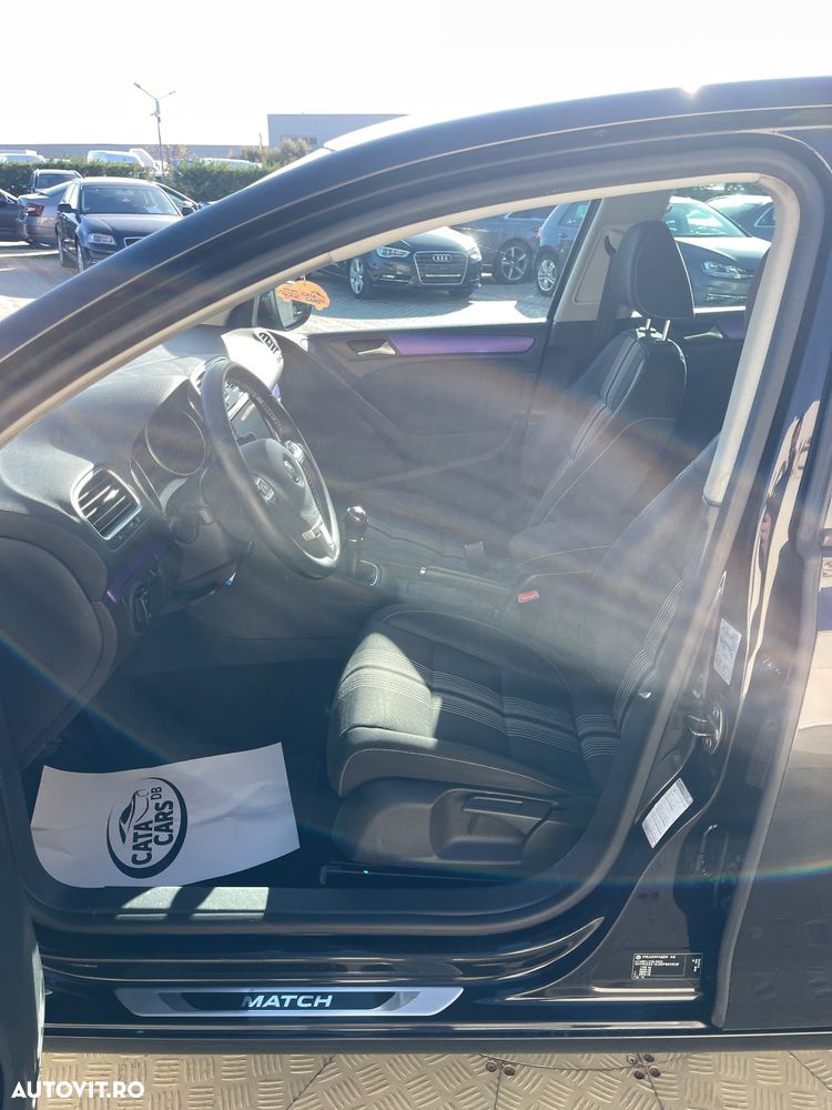 Volkswagen Golf 1.2 TSI BlueMotion Technology MATCH - 30