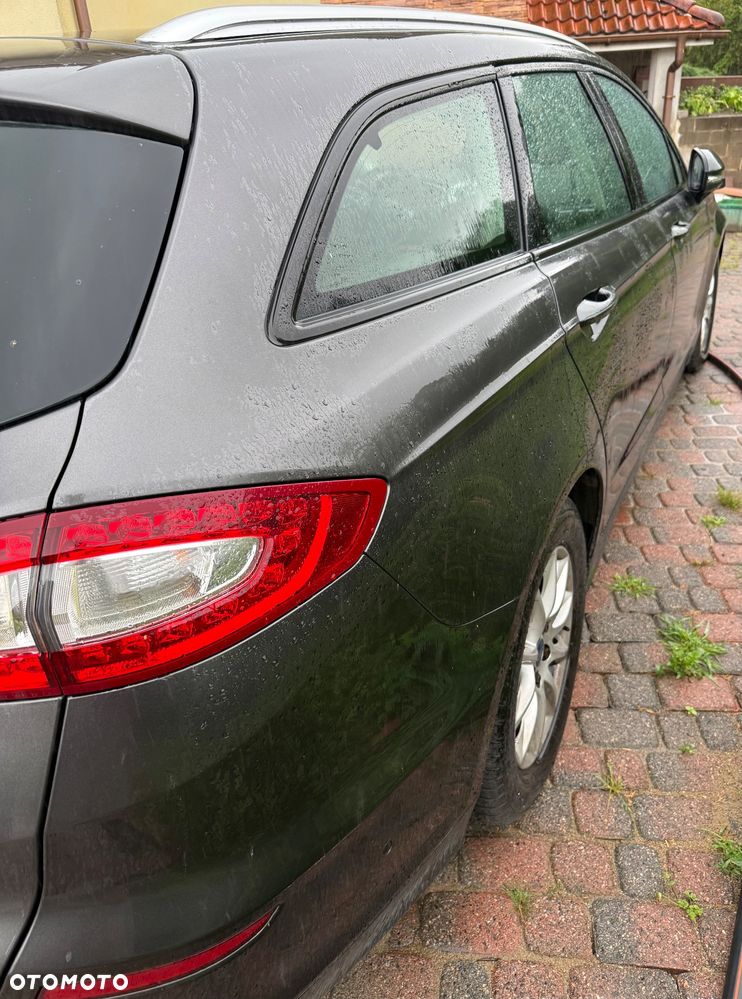 Ford Mondeo - 4