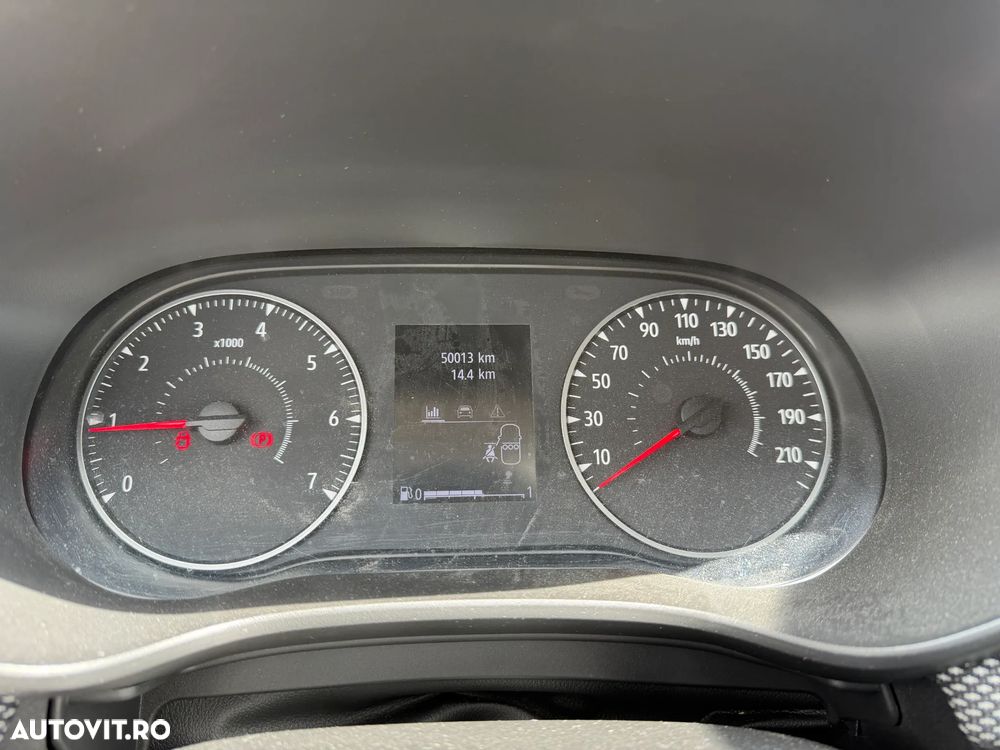 Dacia Logan TCe 90 MT6 Comfort - 10