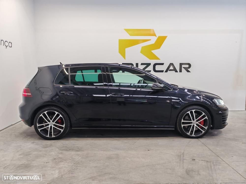 VW Golf 2.0 TDI GTD DSG - 4