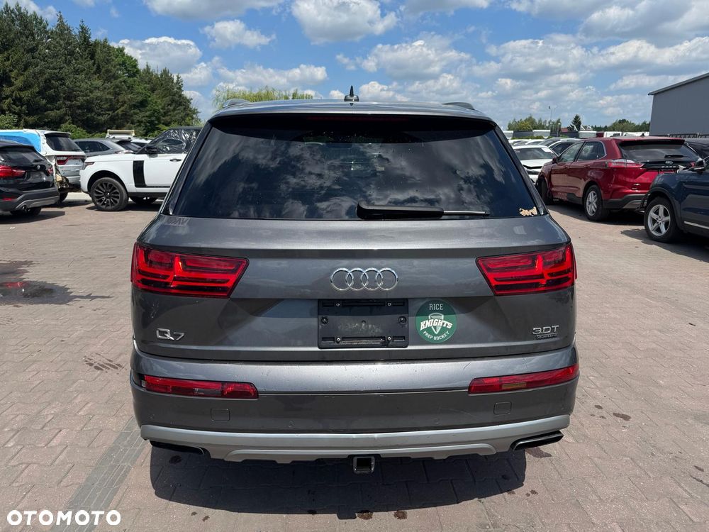 Audi Q7 3.0 TFSI Quattro Tiptronic - 2