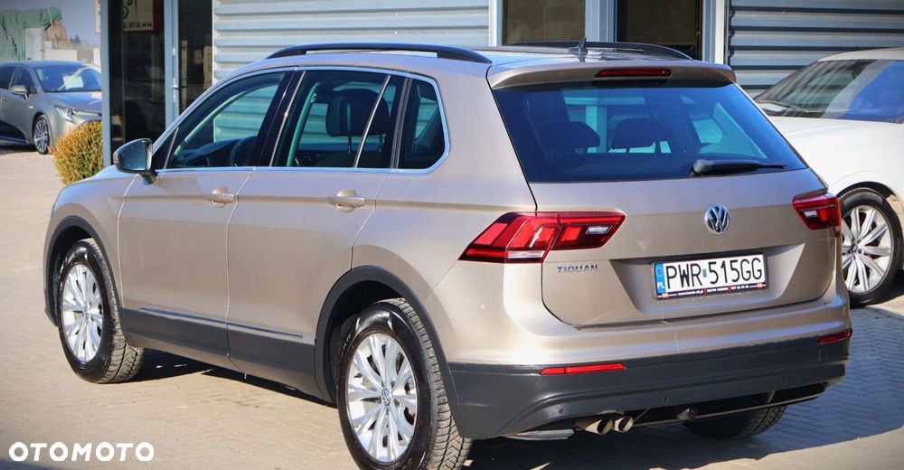 Volkswagen Tiguan - 6