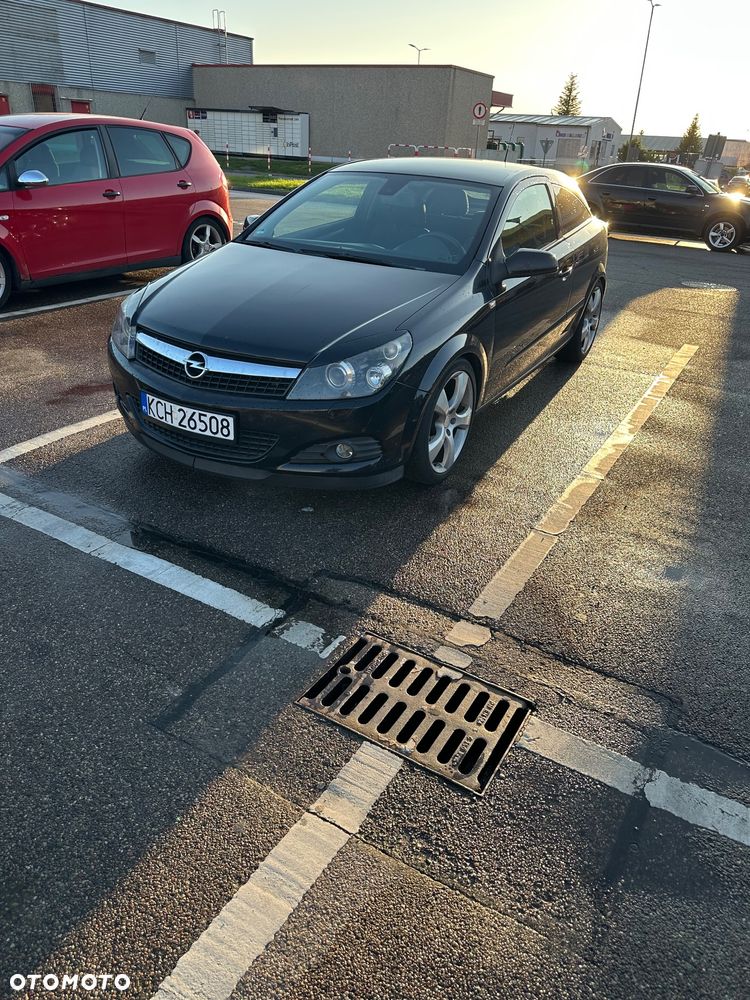 Opel Astra 1.8 Sport - 1