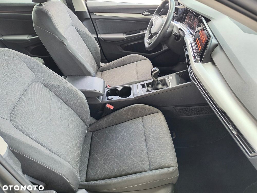 Volkswagen Golf - 16