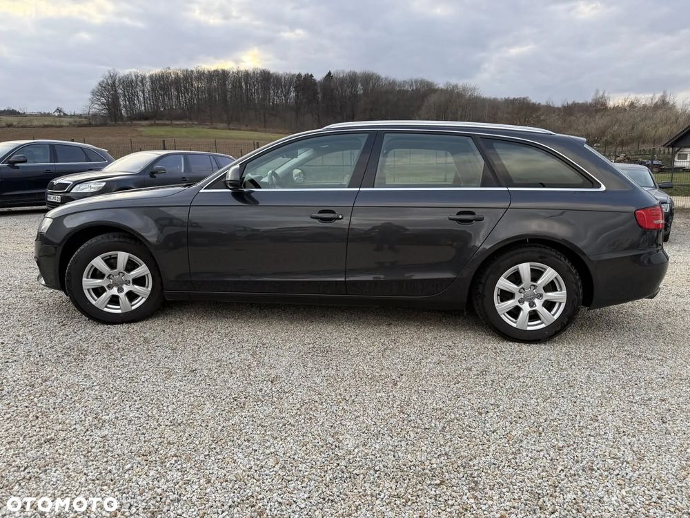 Audi A4 Avant 2.0 TFSI Attraction - 9
