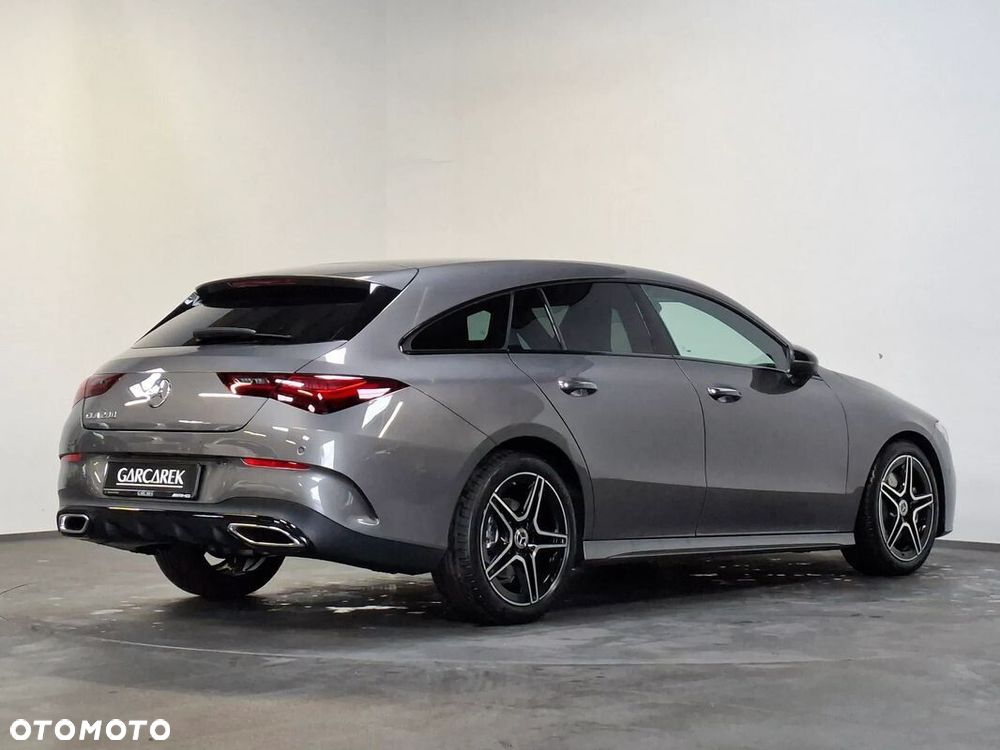 Mercedes-Benz CLA 200 AMG Line 7G-DCT - 11