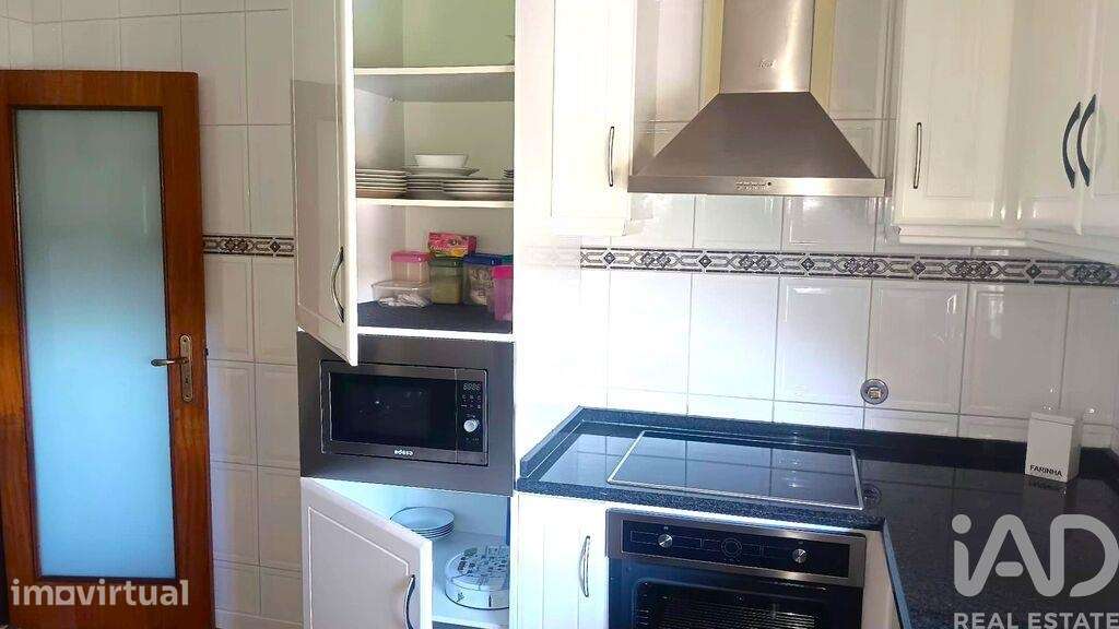 Apartamento T3 em Candoso São Tiago e Mascotelos de 117,23 m2 - Grande imagem: 2/36