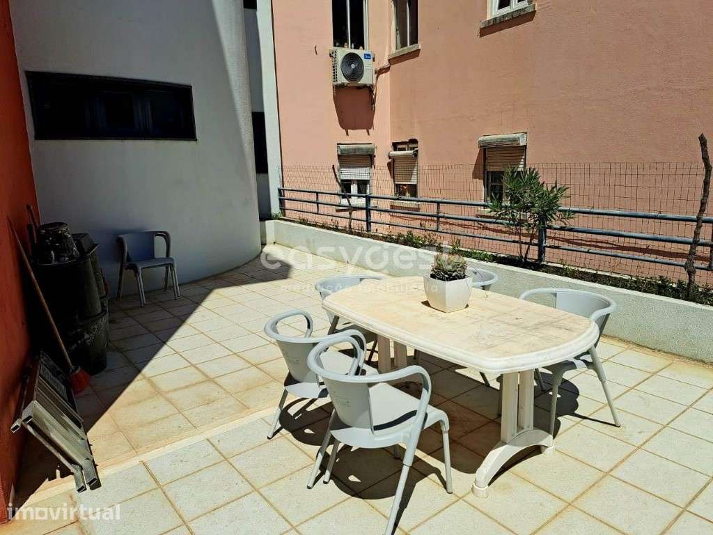 Apartamento de 176mts2, tipologia T3 com terraço na Baixa Setubalense. - Grande imagem: 5/15