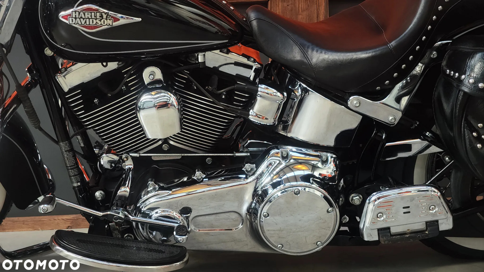 Harley-Davidson Softail Heritage Classic - 20