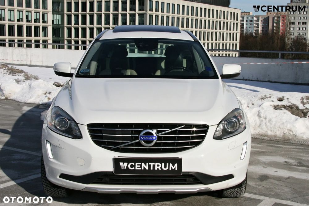 Volvo XC 60 D5 AWD Summum - 4