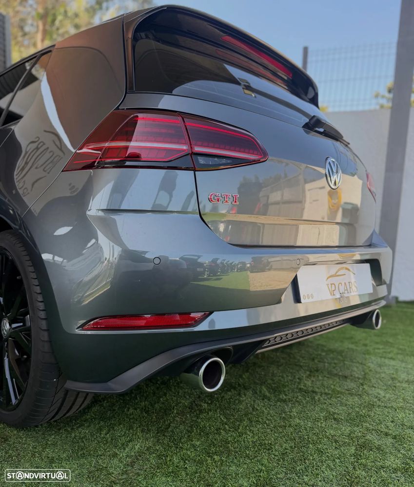 VW Golf 2.0 TSI GTI DSG Performance - 10