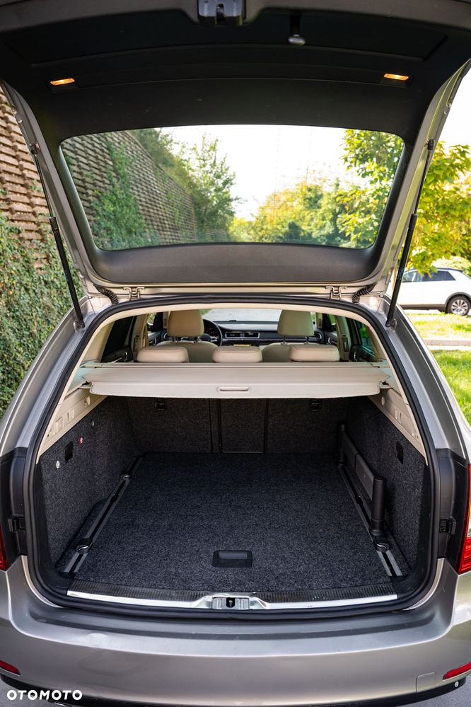 Skoda Superb 2.0 TDI L&K - 25