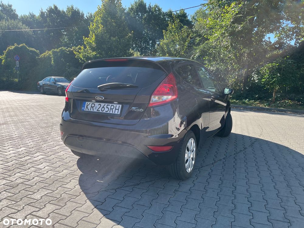Ford Fiesta 1.6 TDCi DPF Silver X plus - 2