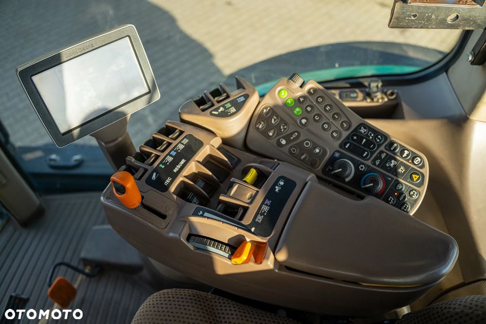 John Deere 7280R - 8