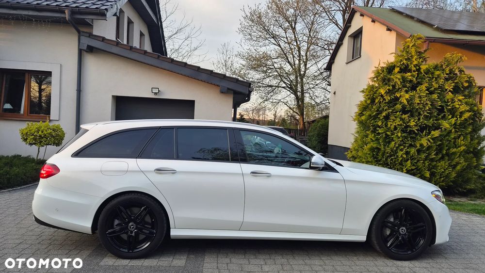 Mercedes-Benz Klasa E 450 4Matic 9G-TRONIC - 12